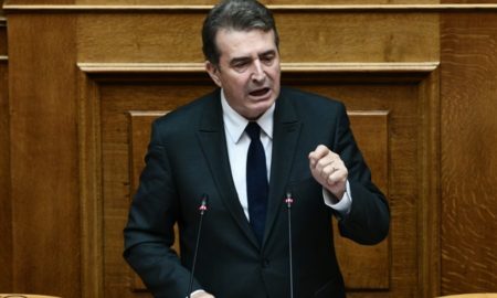 Μιχάλης Χρυσοχοϊδης: Ζήτησε συγνώμη για τη σύλληψη 9 ακτιβιστριών