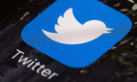 Twitter: Ρεκόρ χρηστών και εσόδων λόγω καραντίνας