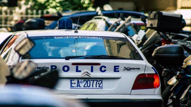 Γλυφάδα: Απίστευτη εξέλιξη με πολίτες να συλλαμβάνουν διαρρήκτη!