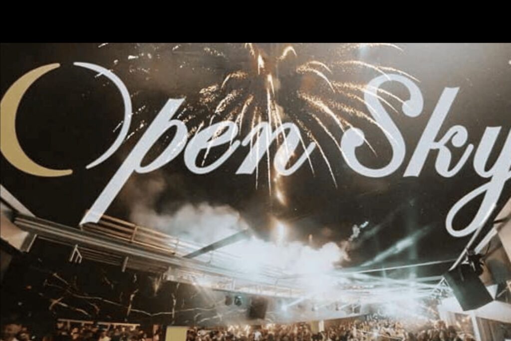Boutique Open Sky
